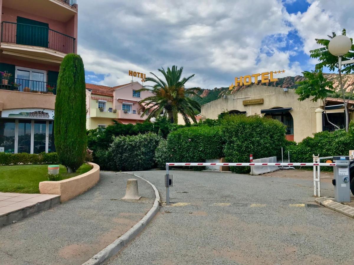 Les Marines D'Agay Studio Climatise Saint-Raphaël Εξωτερικό φωτογραφία